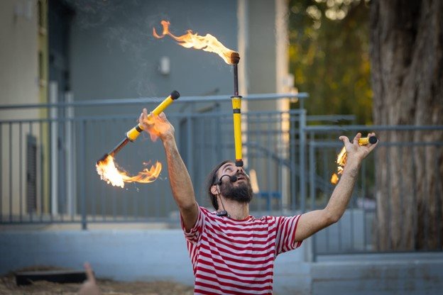 קרדיט יח"צ